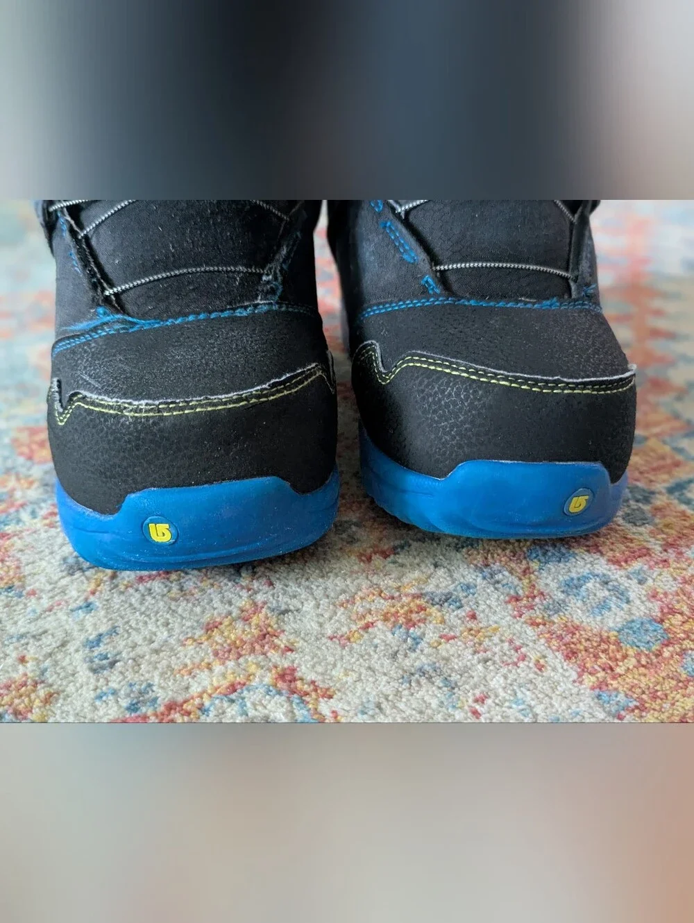 Burton Youth Zipline Boa Snowboard Boots Black Blue Size 5K US 5 Kids Unisex
